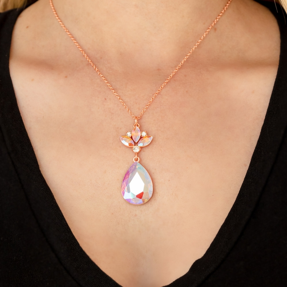 Dainty Tear drop gem rose Gold necklace
